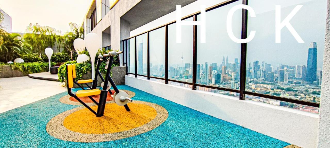 Apartemen Luxury Balcony View At Trion Kl By Hck